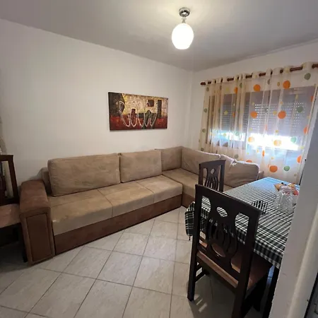 Rafaela Lungomare * Vlorë