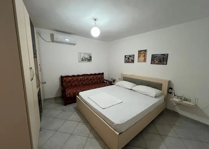 Rafaela Lungomare Apartamento Vlorë